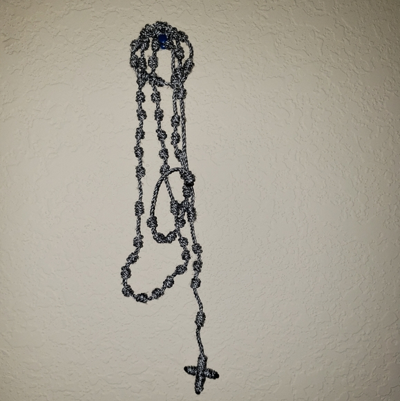 Rosary necklace - Picture 3 of 3